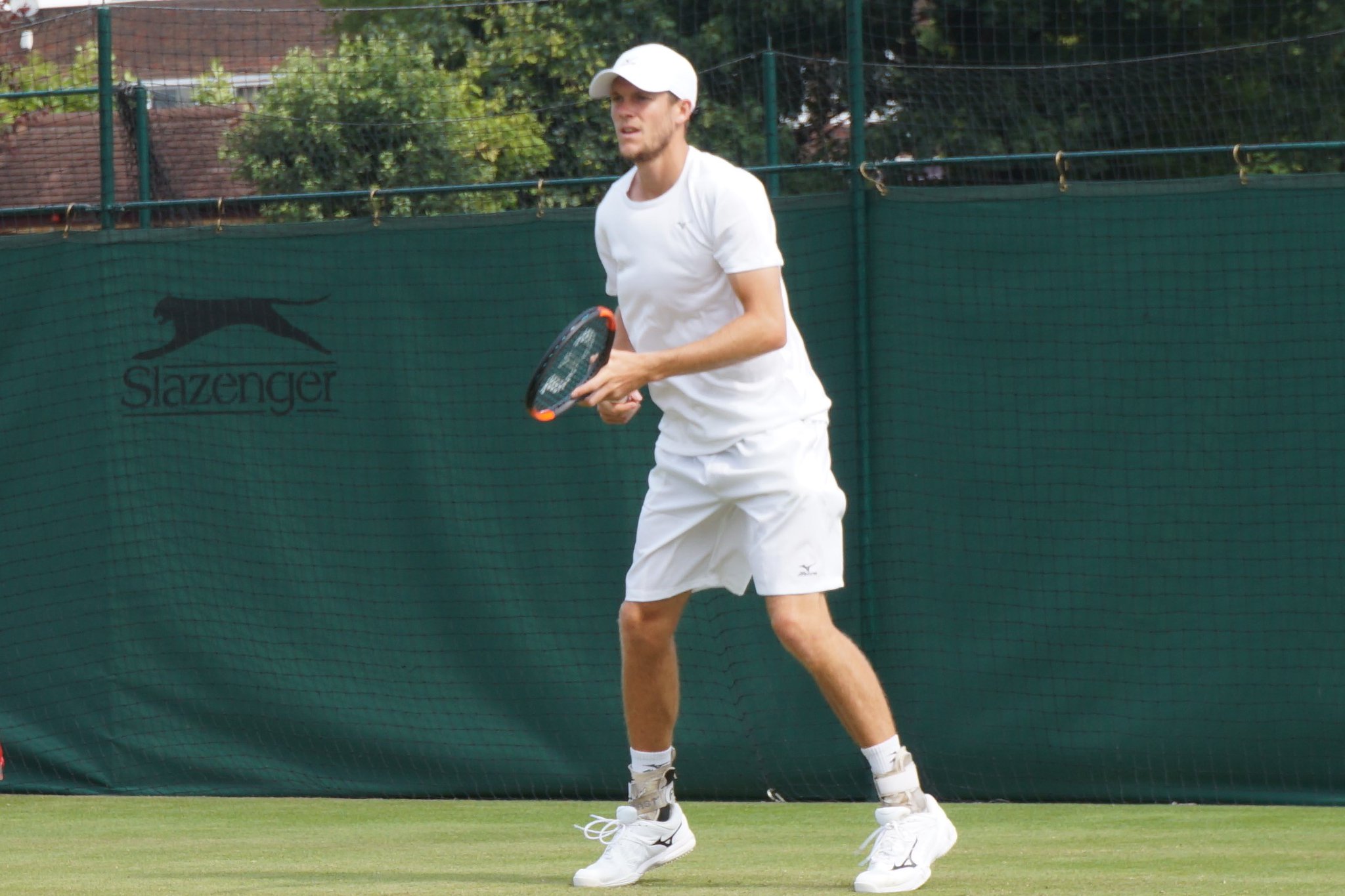 NeilPauffley_WmbledonQualif Wow !!! Neil Pauffley atteint la 1ère ronde des qualifications à Wimbledon après avoir remporté 3 matchs dans le tournoi de laissez-passer  tennis string tension