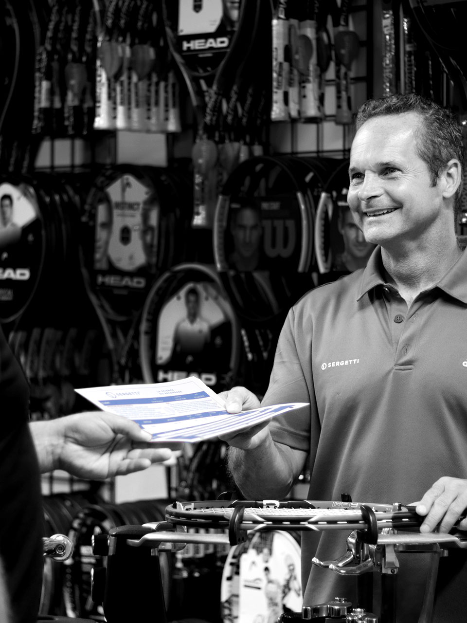 sergetti-back-mobil À propos  tennis string tension